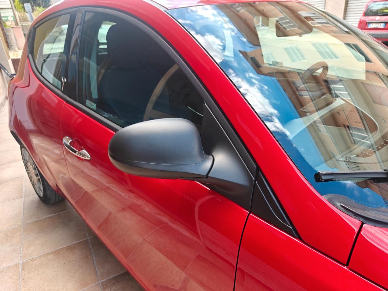 Lancia Ypsilon 1.3 Multijet Platinum