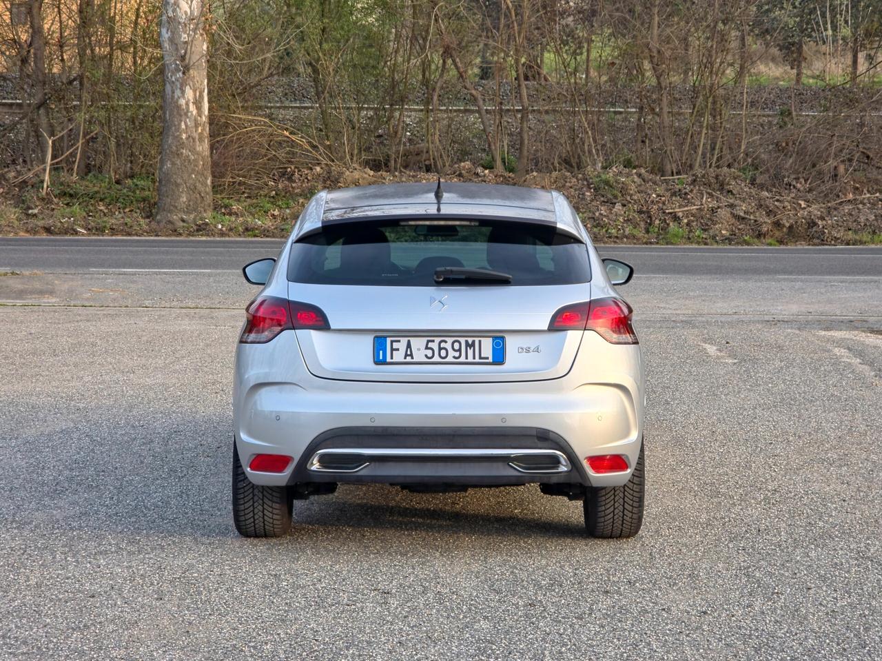 Ds DS4 4 BlueHDi 120 S&S EAT6 Chic 2015-E6 Automatico NEO