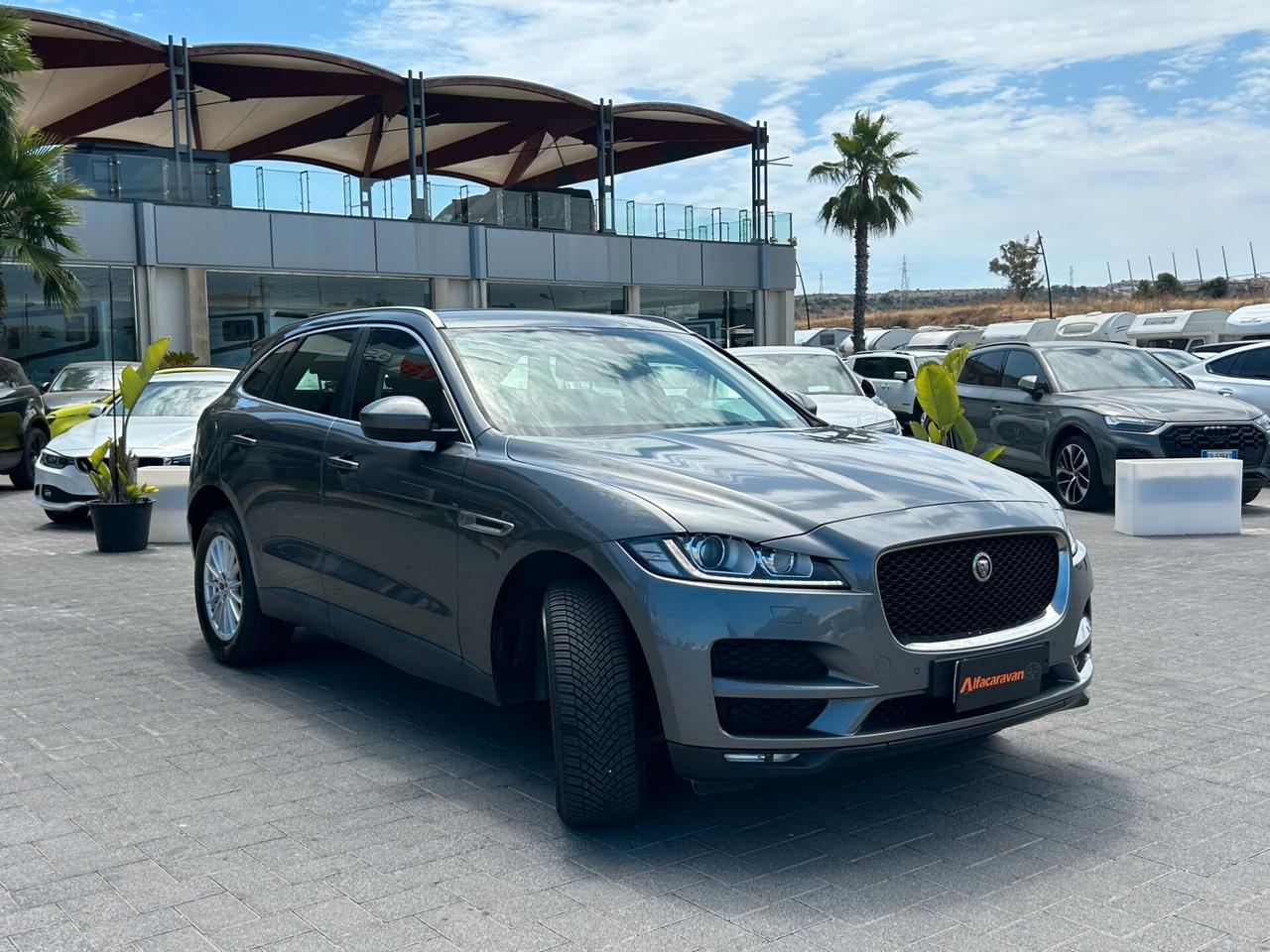 Jaguar F-Pace 2.0 D 180 CV AWD aut. Prestige