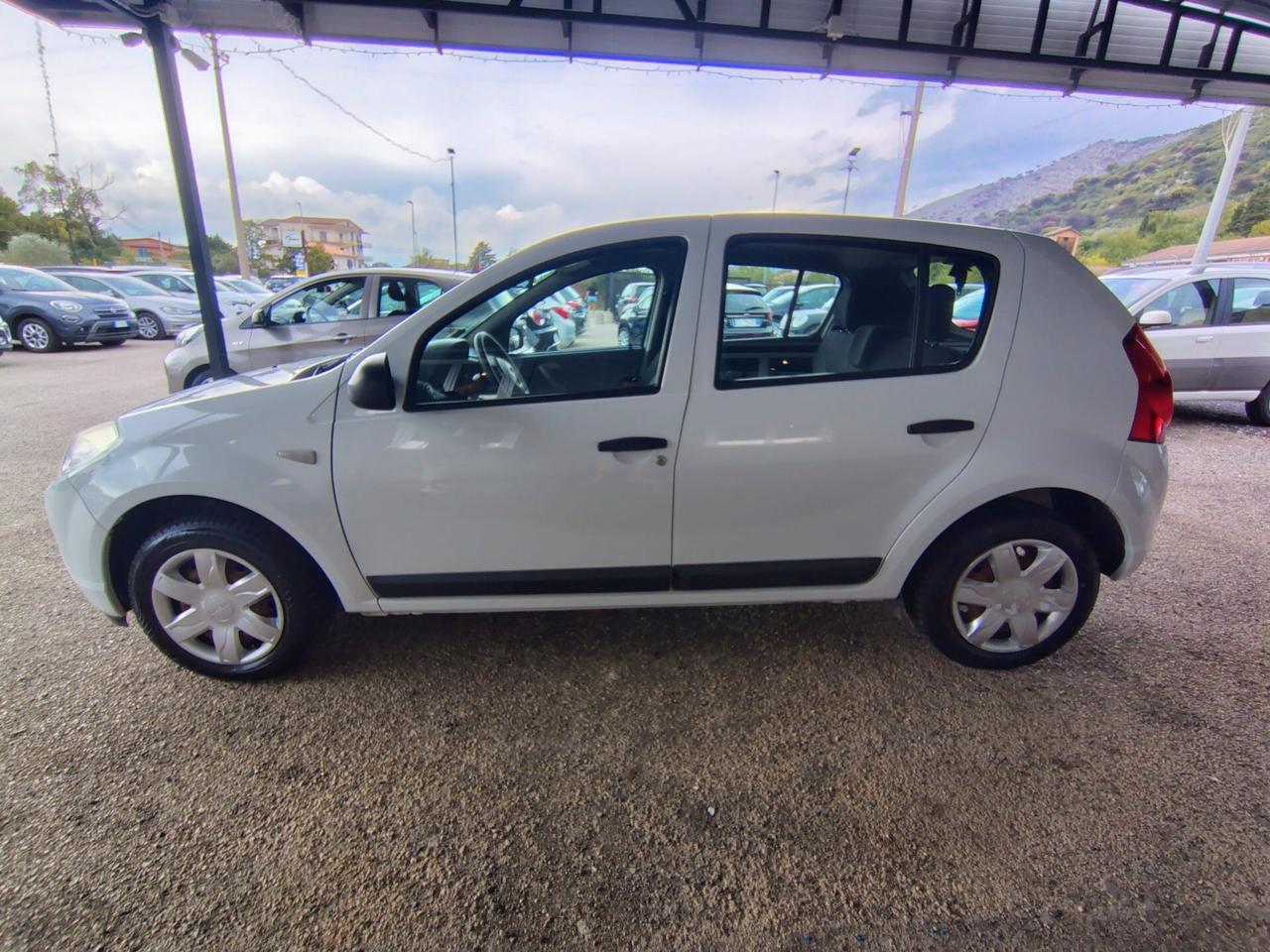 Dacia Sandero 1.4 8V GPL Lauréate