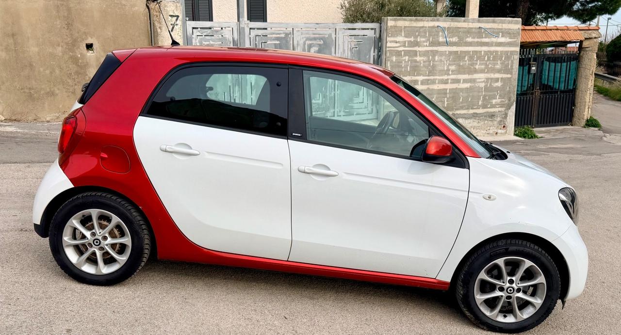 Smart ForFour Automatica