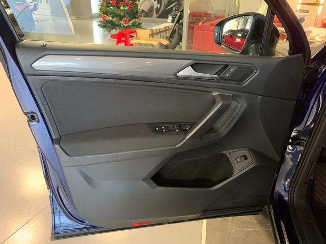 VOLKSWAGEN Tiguan Allspace 2.0 TDI SCR DSG Elegance 7 Posti