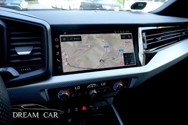 AUDI A1 SPB 40 TFSI S-tronic S-line edition