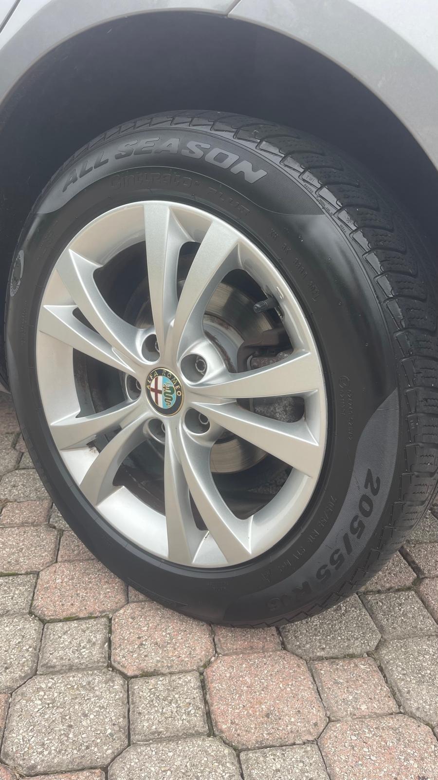 Alfa Romeo Giulietta 1.6 JTDm-2 105 CV Exclusive