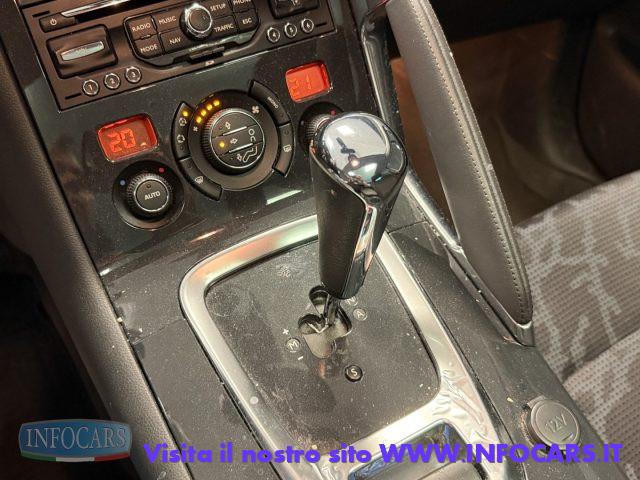 PEUGEOT 3008 1.6 e-HDi 112CV Autom.