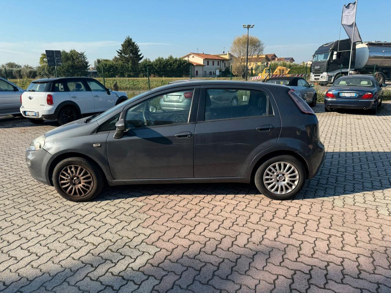 Fiat Punto 1.2 8V 5 porte Street