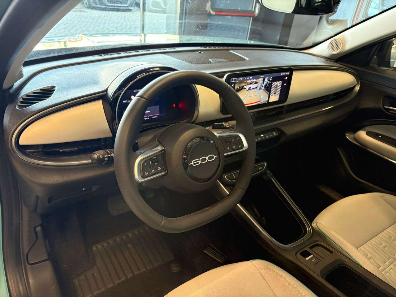 Fiat 600 600 1.2 hybrid La Prima 110cv auto