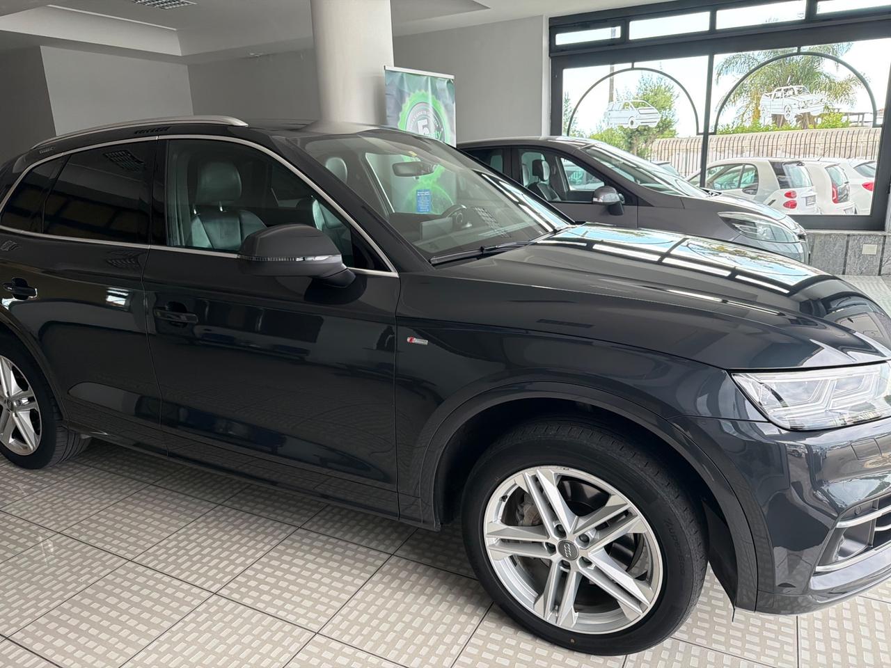 Audi Q5 40 TDI quattro S tronic line plus