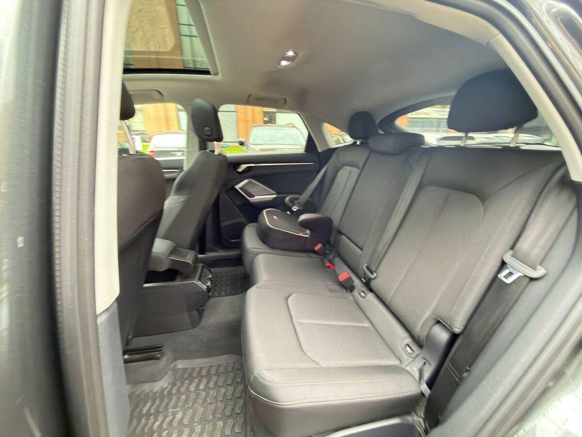 Audi Q3 Sportback 35 1.5 tfsi Business Plus