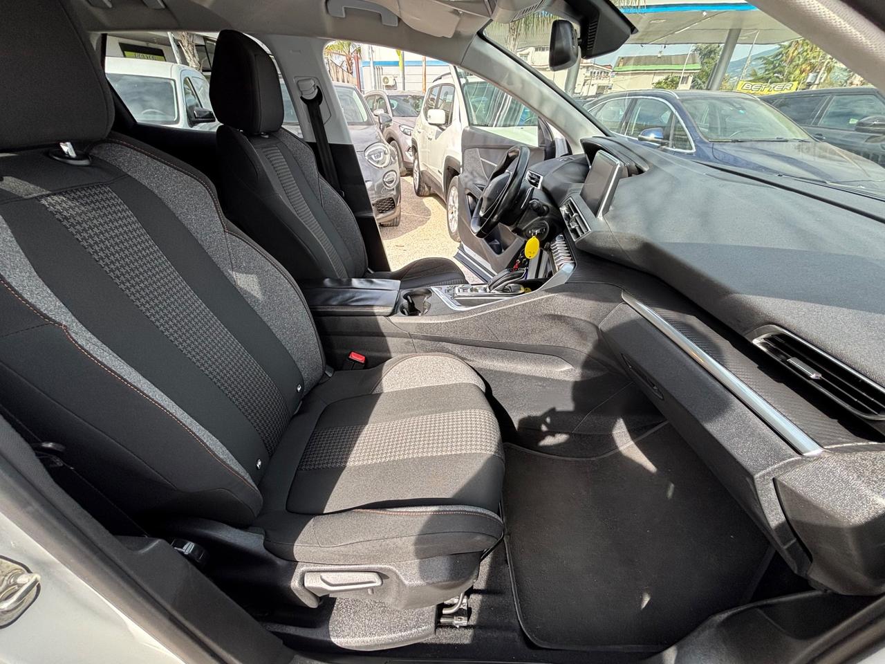 PEUGEOT 3008 1.6 HDI 120CV AUTOMATICA