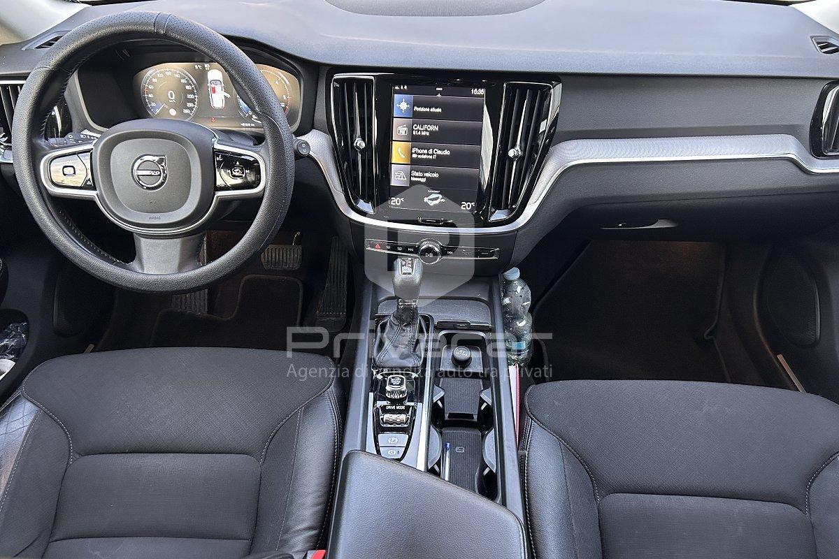 VOLVO V60 Cross Country D4 AWD Geartronic Business Plus