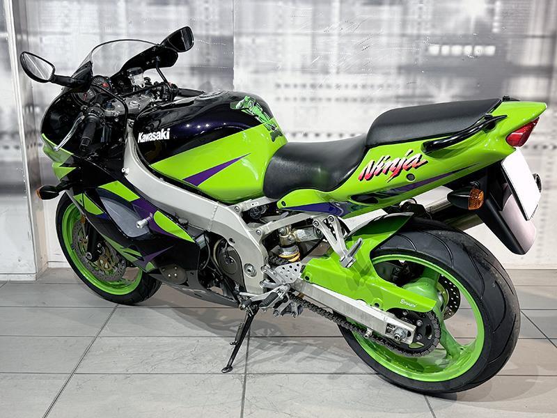 Kawasaki ZX-9R Ninja