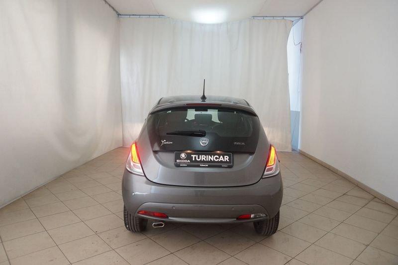 Lancia Ypsilon 1.0 FireFly 5 porte S&S Hybrid Gold