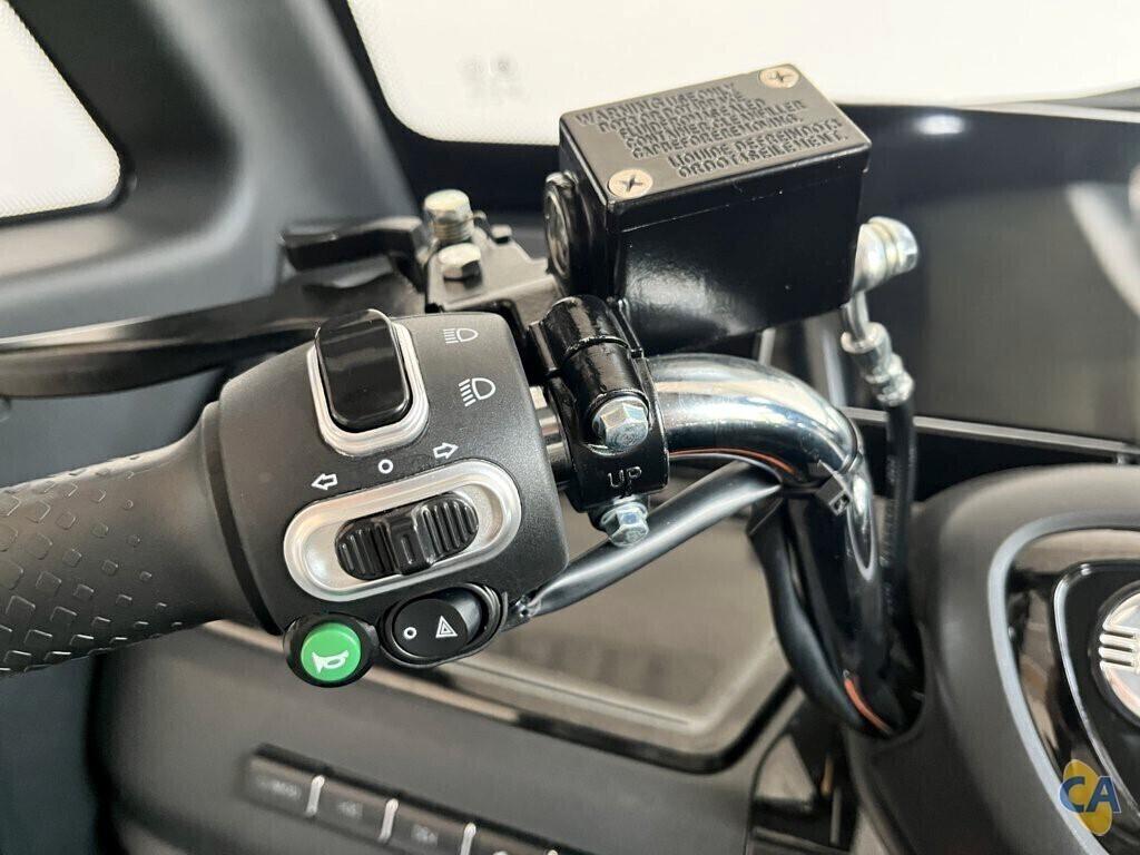 FREEDOM EVO - Macchina Senza Patente- Manubrio