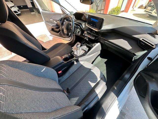 Peugeot 208 ALLURE 08/25 11.800KM PARI NUOVO