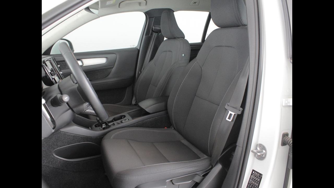VOLVO XC40 - XC40 1.5 t5 phev Inscription Expression auto my21