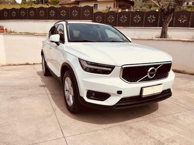 VOLVO XC40 D3 150 CV DIGITAL COCKPIT UNIPRO'