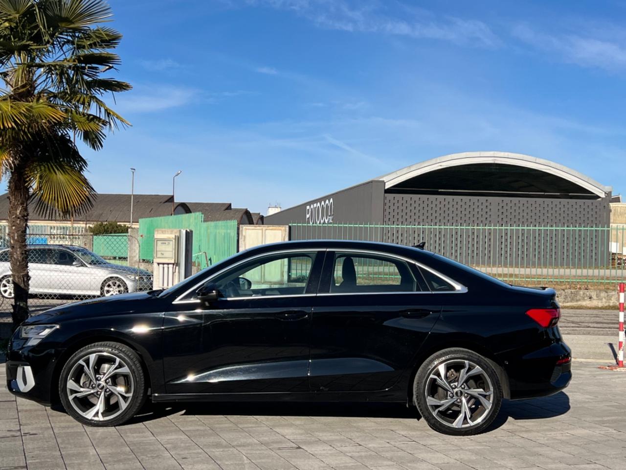 Audi A3 Sedan 35 TDI S tronic S line edition