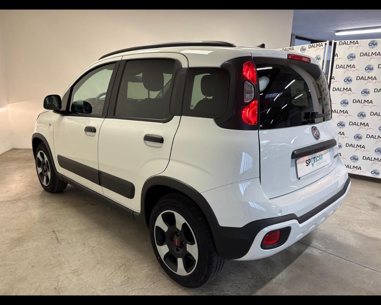 FIAT Panda III 2021 Cross - Panda 1.0 firefly hybrid Cross s&s 70cv 5p.ti