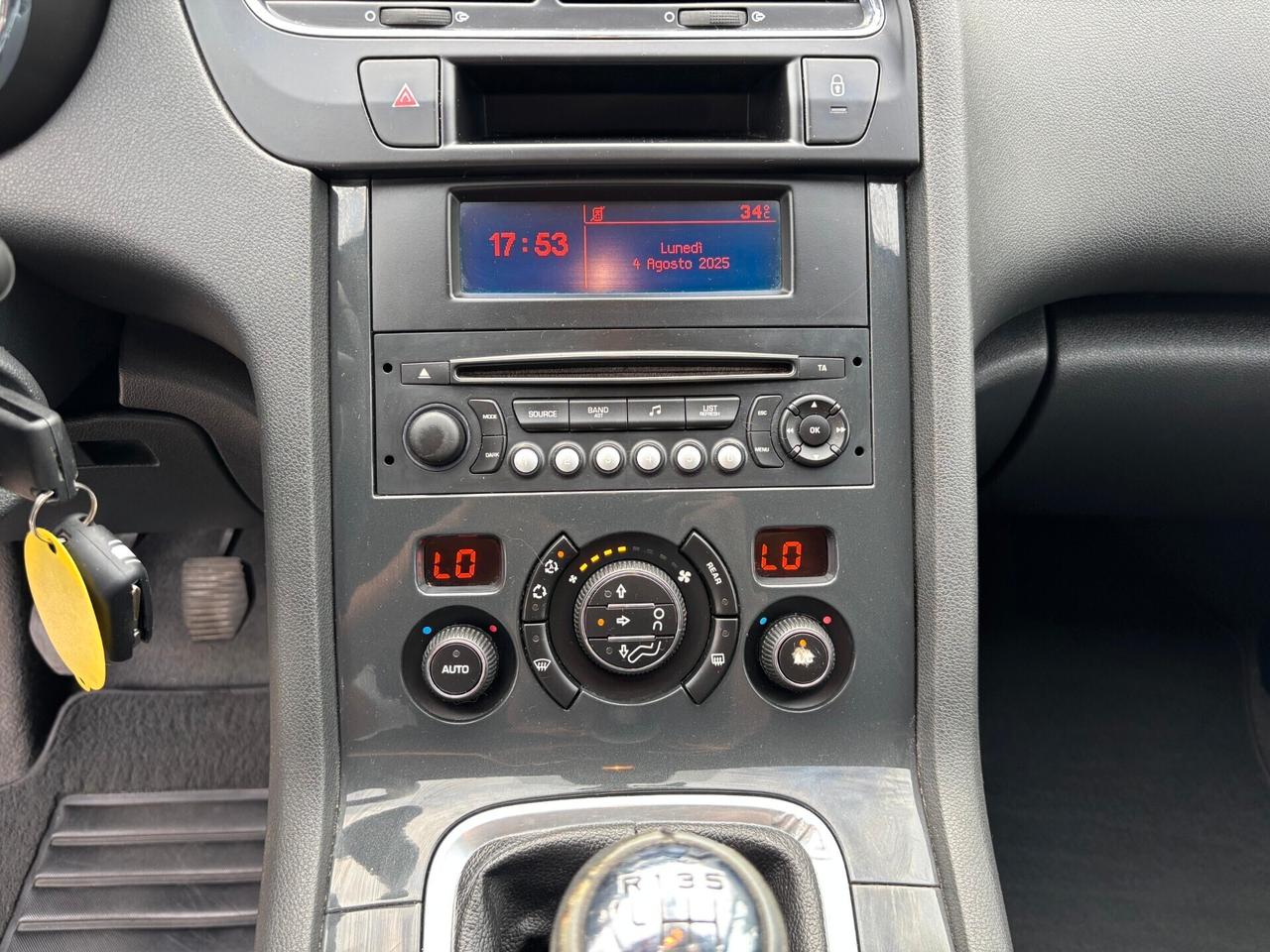 Peugeot 5008 1.6 Diesel 7 Posti Neopatentati