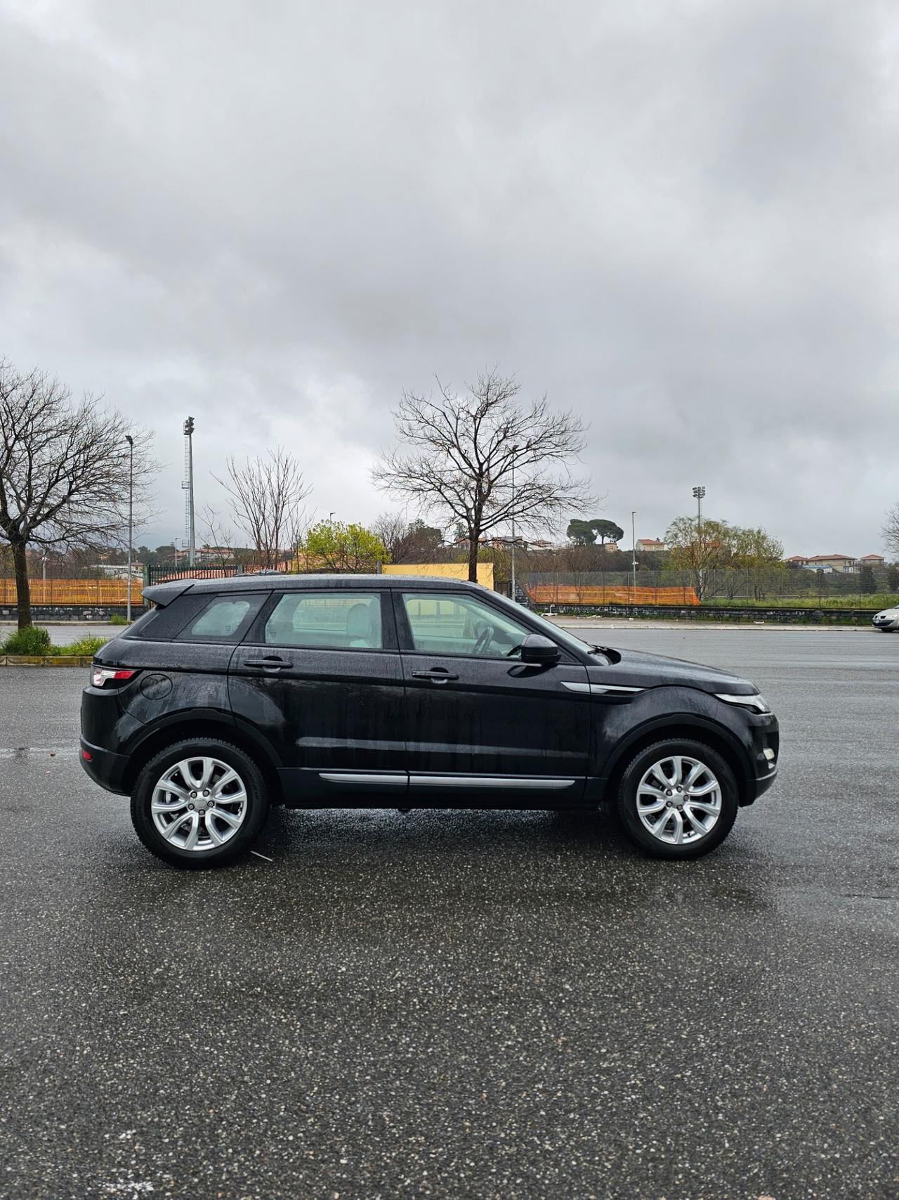 Land Rover Range Evoque 2.2 TD4 5p. Prestige automatico 4x4