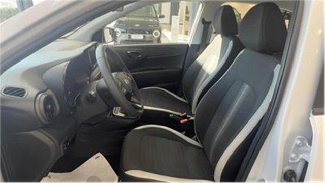 HYUNDAI i10 3ª serie 1.0 MPI AT Connectline