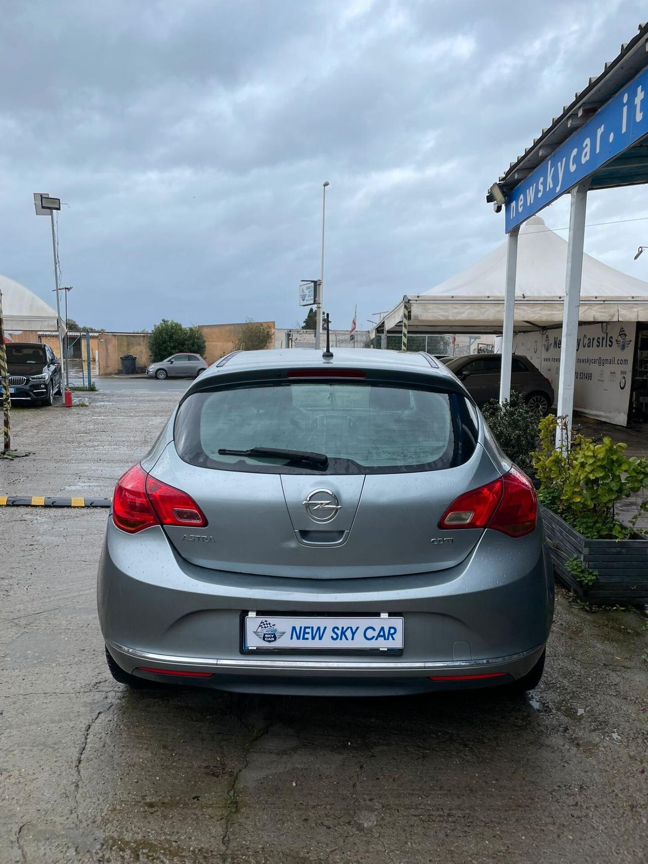 Opel Astra 1.7 CDTI 110CV 5 porte Cosmo