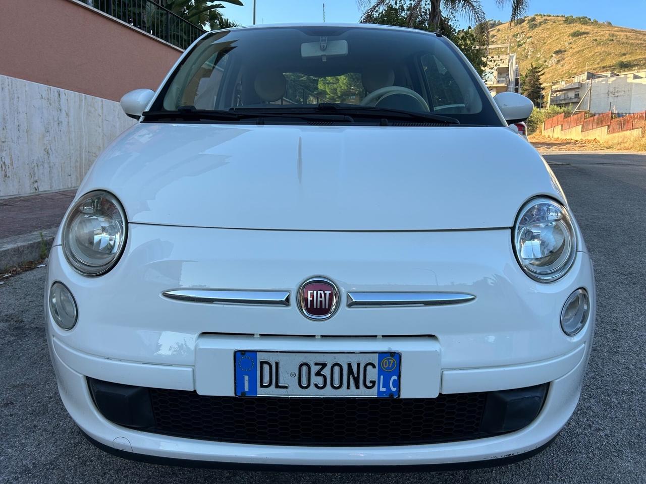 Fiat 500 1.2 Lounge ideale per neopatentati