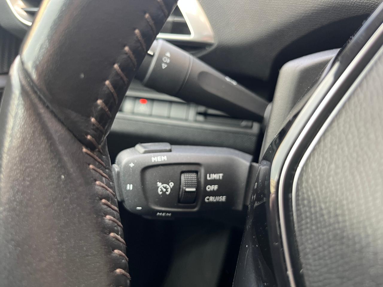 Peugeot 3008 BlueHDi 130 Active Pack -catena maggiorata-