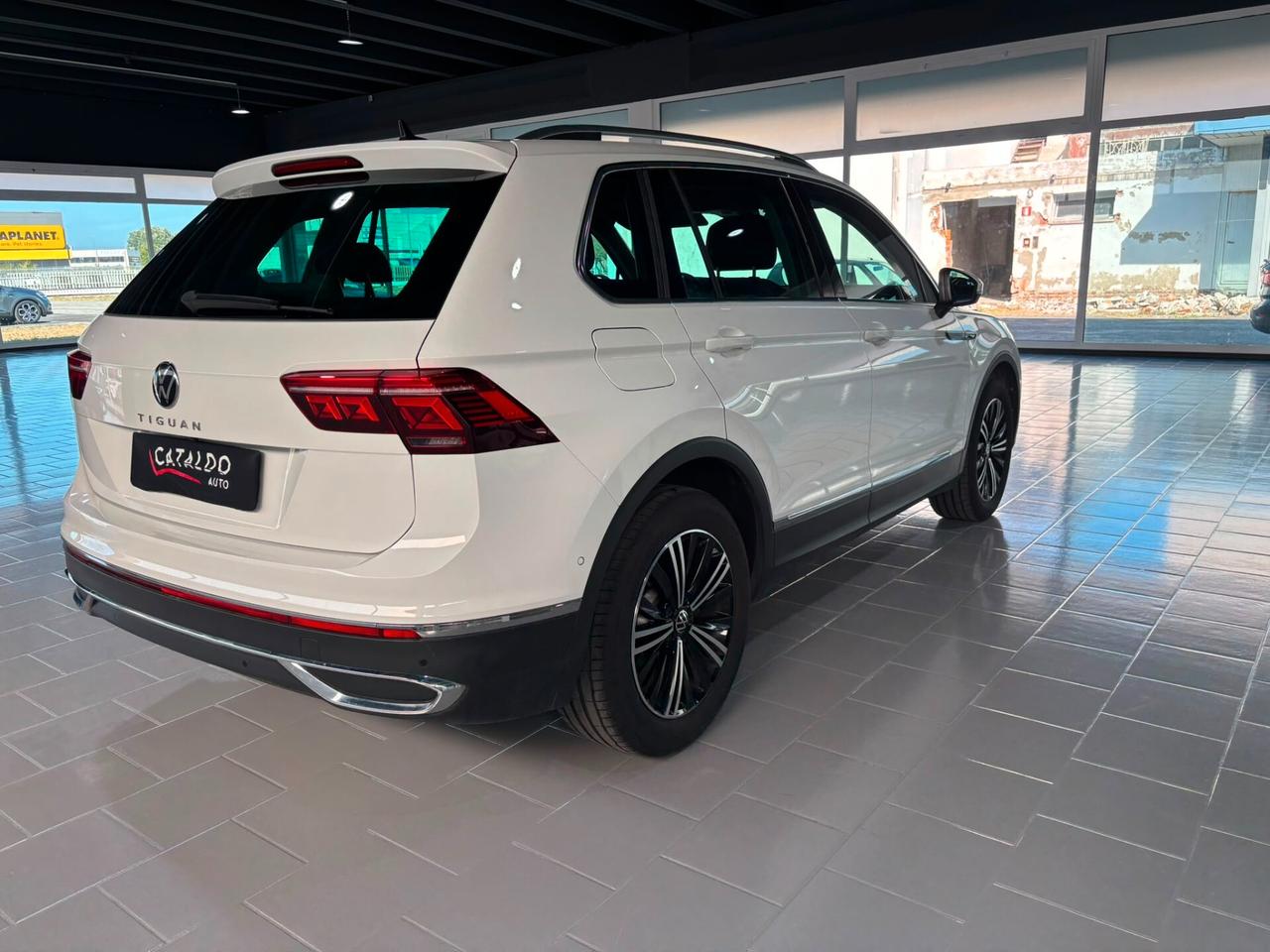 Volkswagen Tiguan 2.0 TDI 150 CV SCR DSG Elegance
