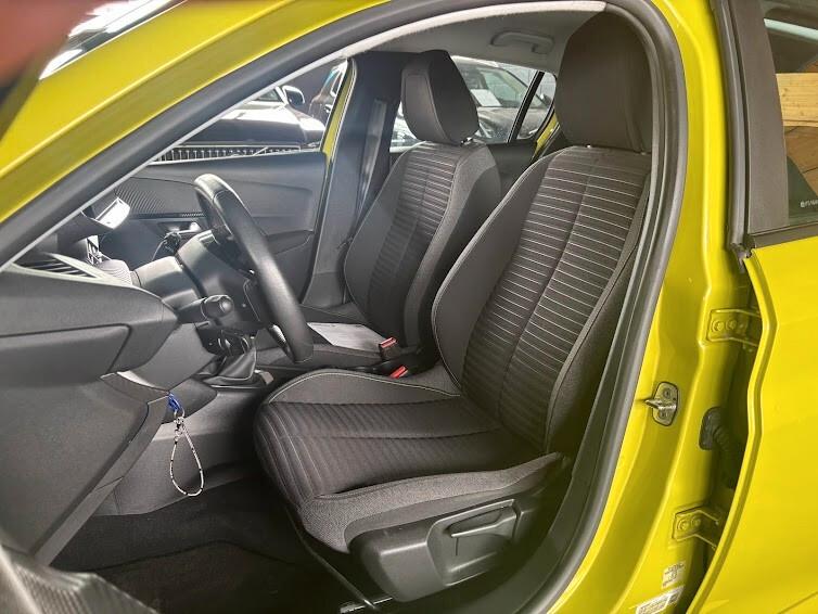 Peugeot 208 1.2 75CV NEOPATENTATI