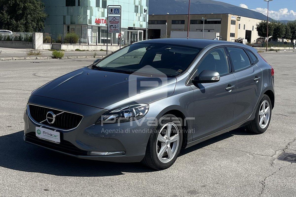 VOLVO V40 D2 Kinetic