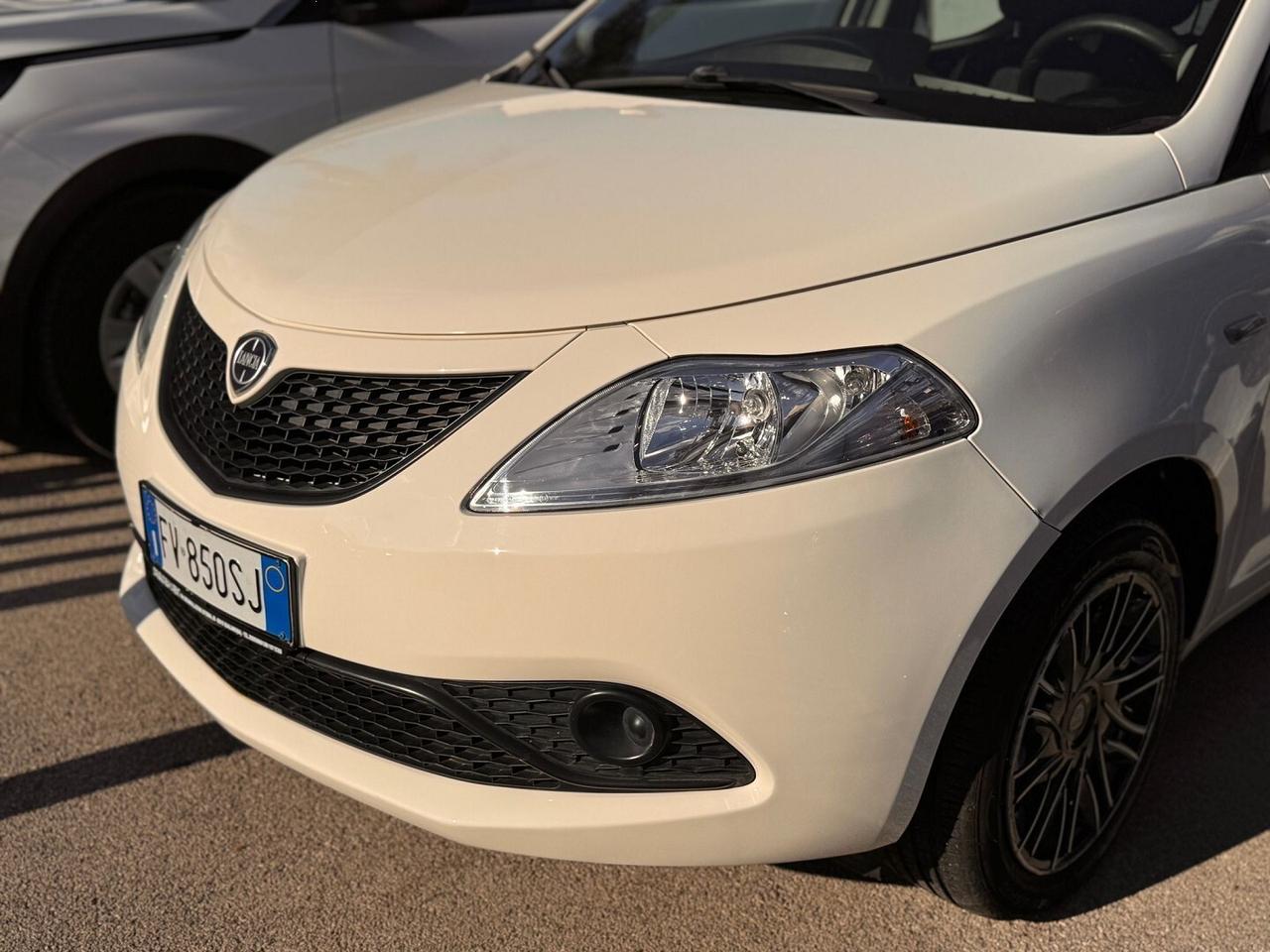Ypsilon 1.2 69 CV My19 S&S Gold