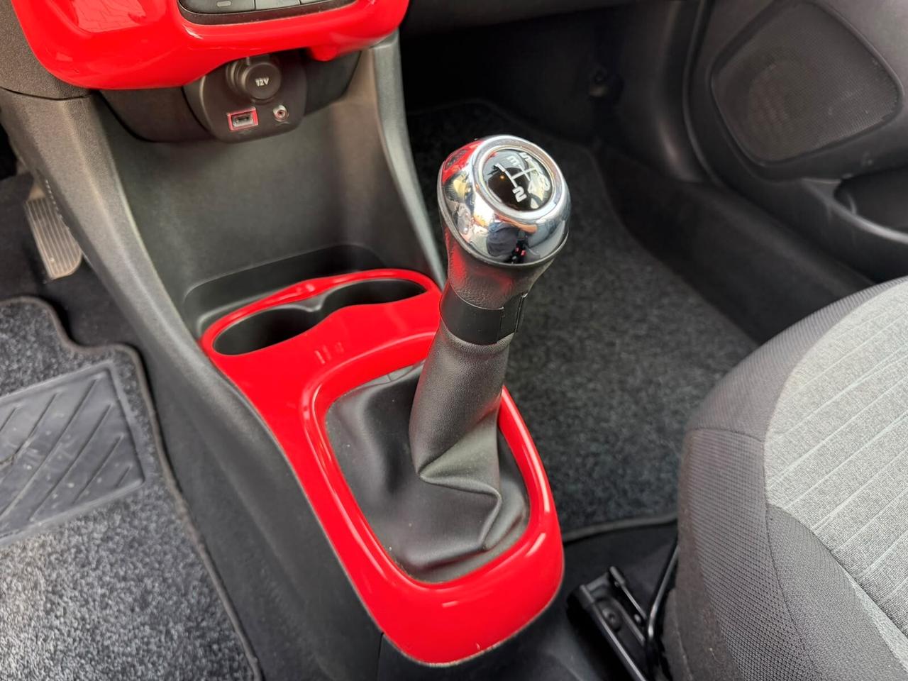 Citroen C1 PureTech 82 5 porte Shine