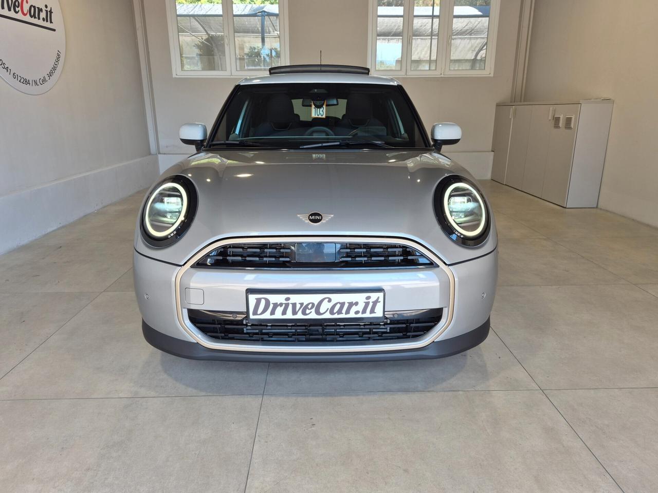 MINI Cooper C 5 PORTE RESTYLING TETTO PANORAMICO APRIBILE SEDILI SPORT. PELLE JCW LED NAVI CARPLAY AUTO UFFICIALE MINI 1 PROPRIETARIO