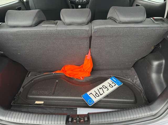 Hyundai i10 i10 1.0 INCIDENTATA