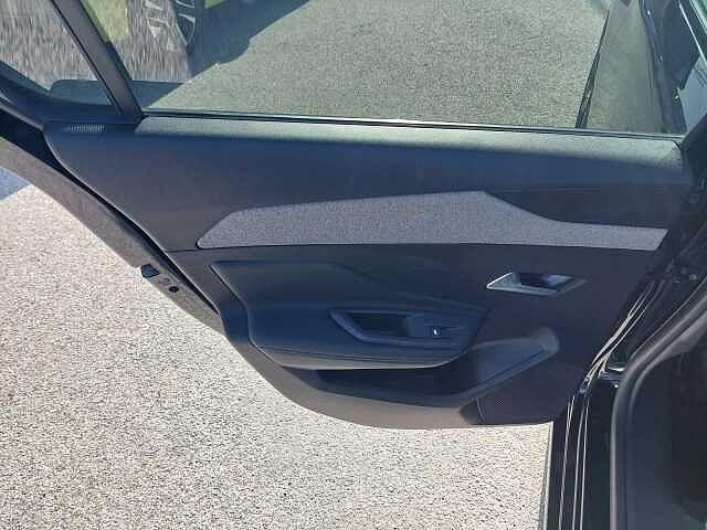 Peugeot 308 Hybrid 145 e-DCS6 Allure KM0