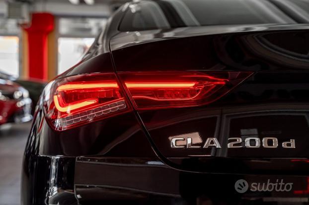 MERCEDES-BENZ CLA 200 d Automatic Premium