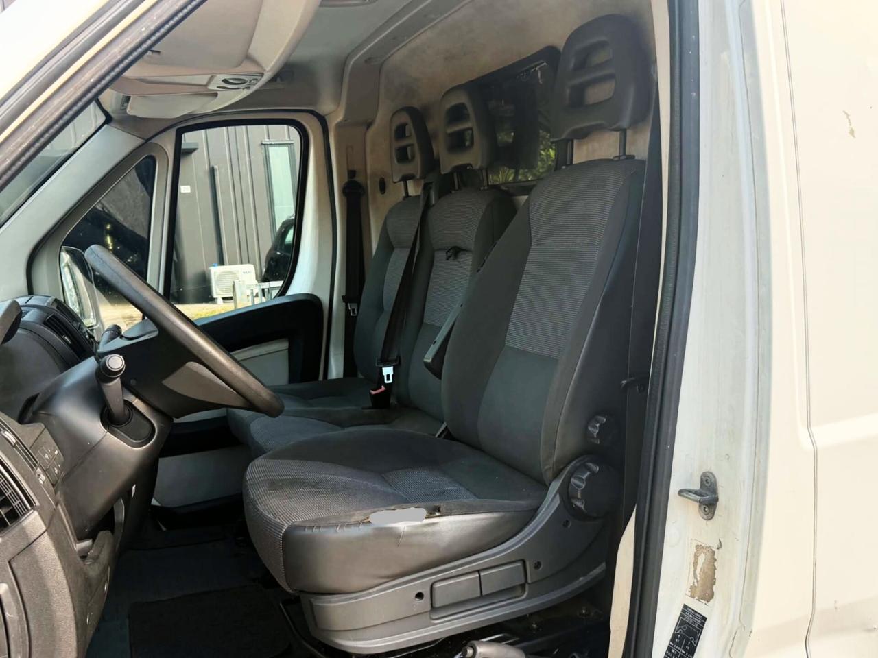 Peugeot Boxer 2.2 HDi/130CV-6M-Euro5-2012