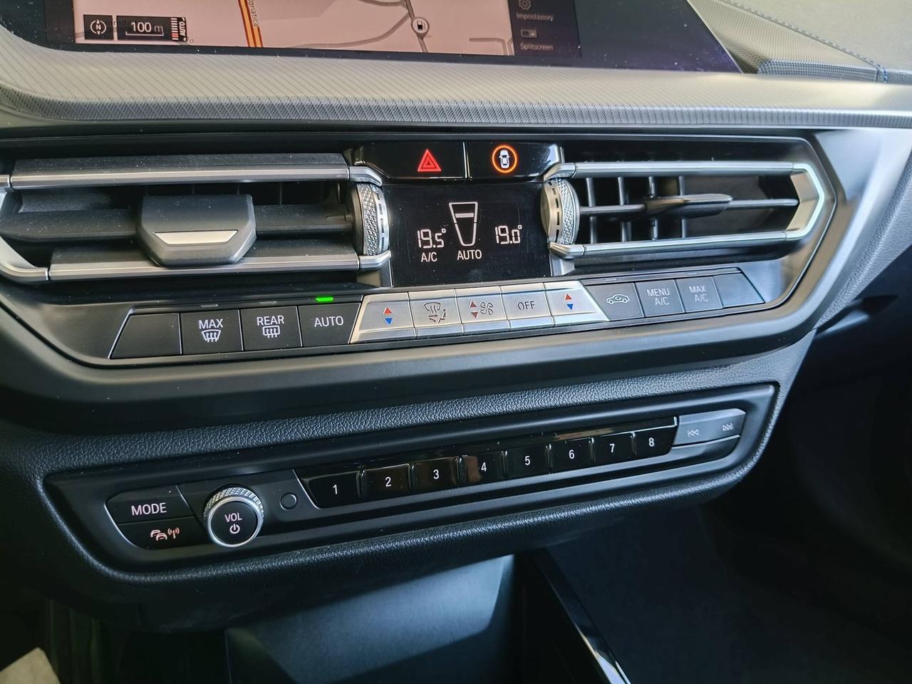 BMW Serie 1 F40 - 116d Msport auto