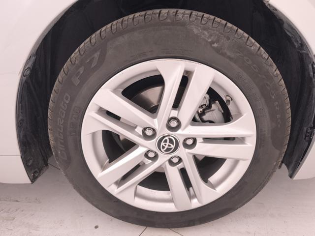 TOYOTA Corolla 1.8h Business cvt