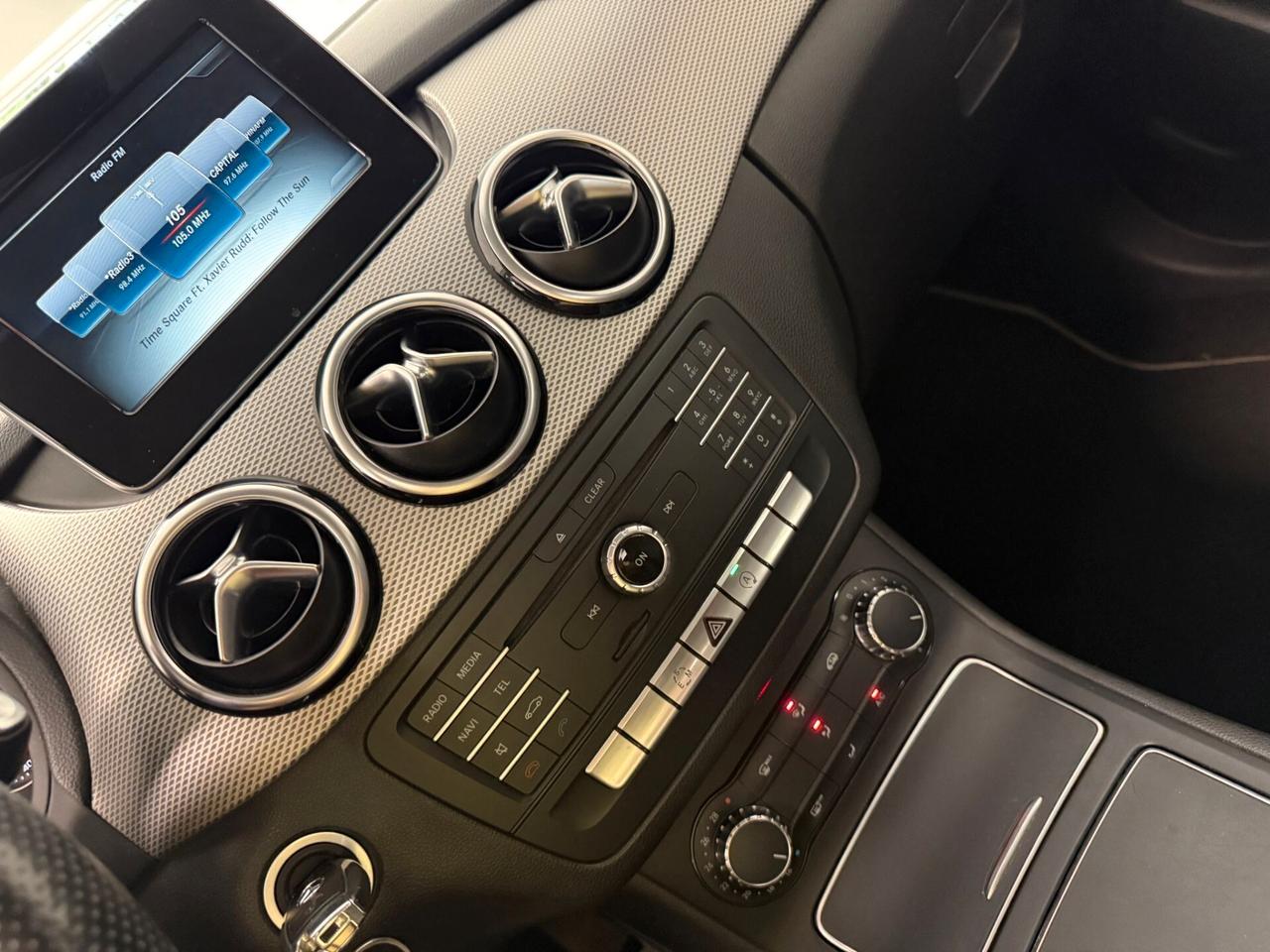 Mercedes-benz B 200 CDI 4Matic Automatic Premium