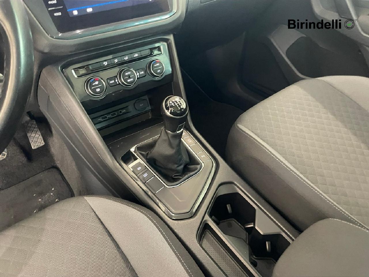 VOLKSWAGEN Tiguan 2ª serie - Tiguan 1.6 TDI SCR Sport BlueMotion Technology