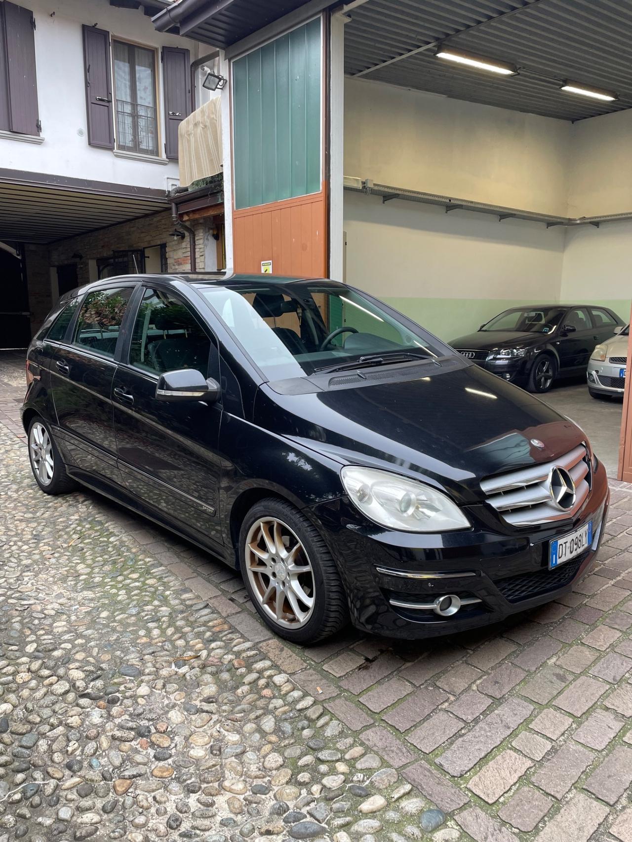 Mercedes-benz B 150 sport