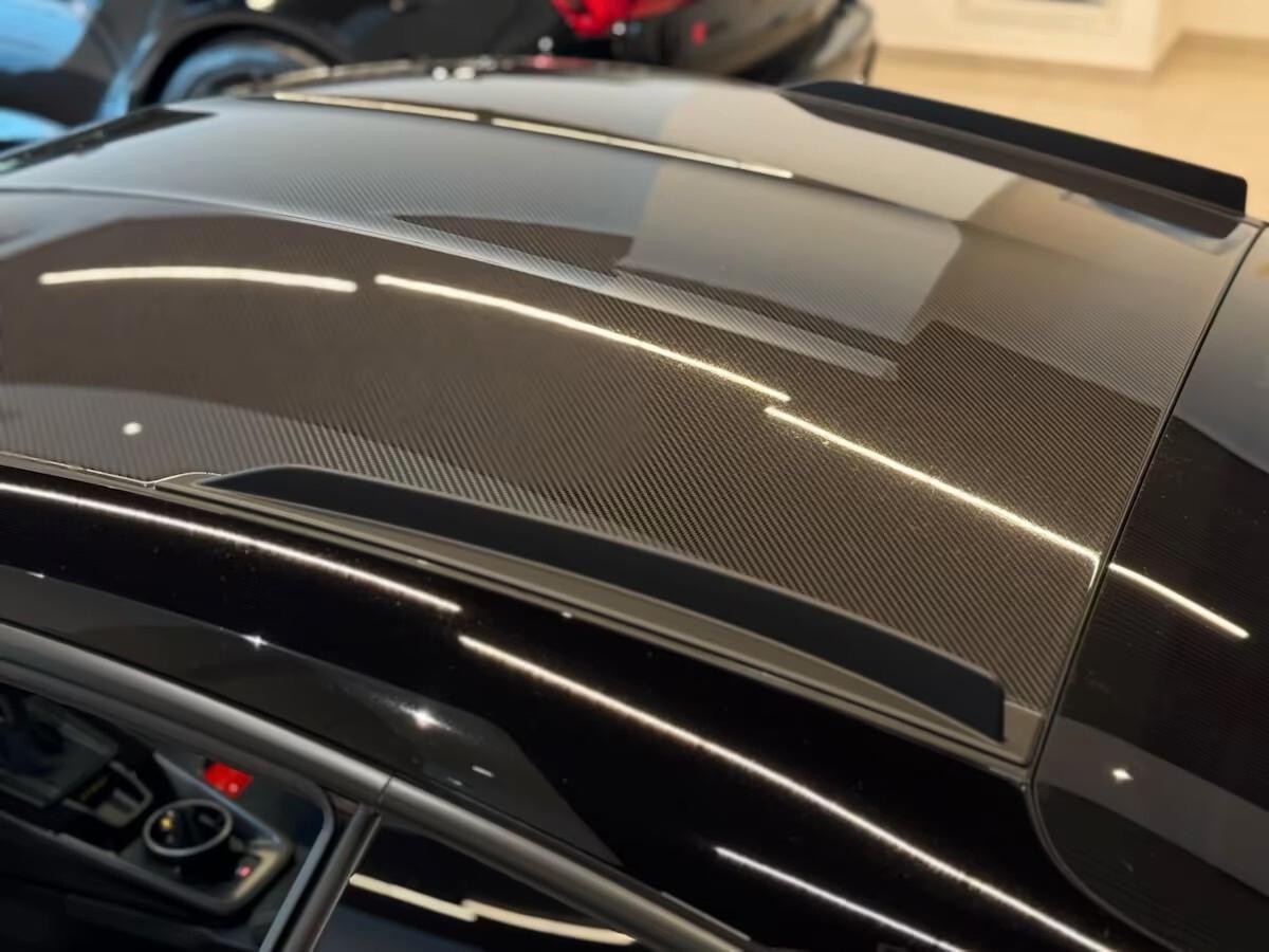 Porsche 911 GT3 RS auto Weissach Pack