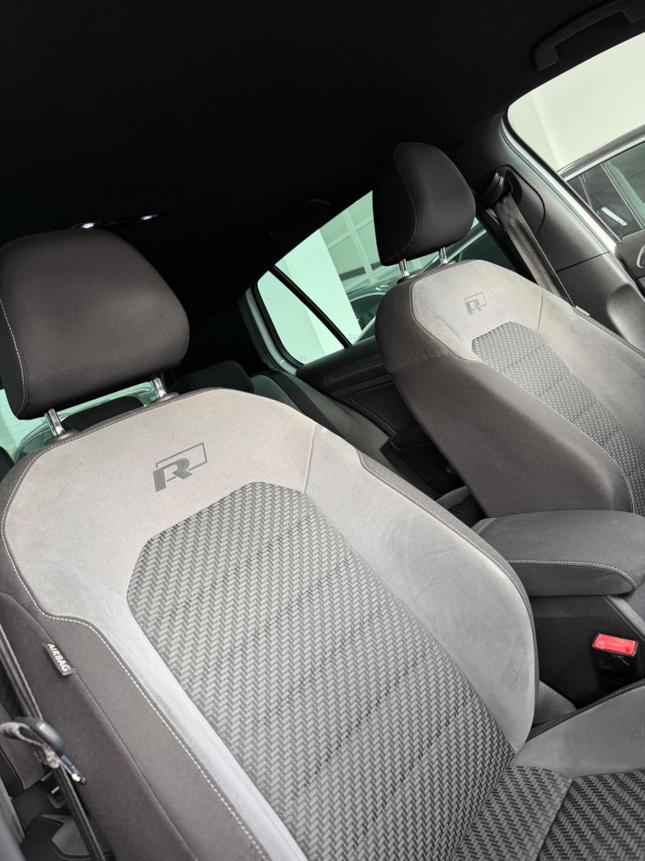 VW GOLF 1.6 TDI 115 CV R LINE finanziabile