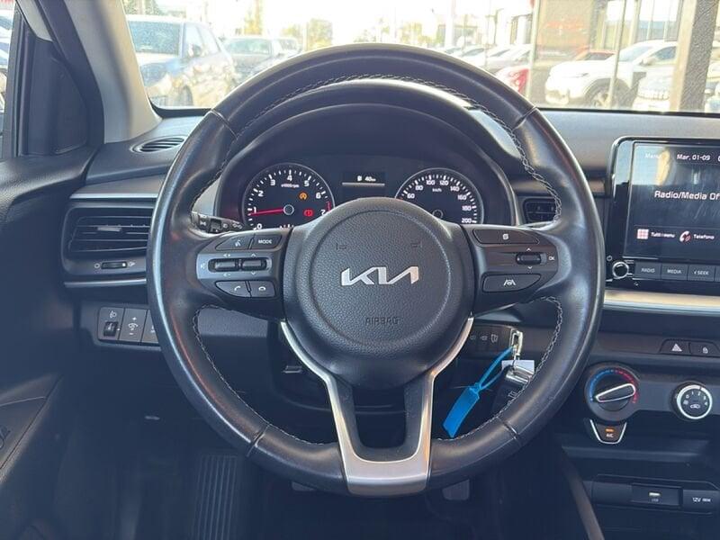 Kia Stonic Stonic 1.2 dpi Urban Techno&Design Pack 84cv