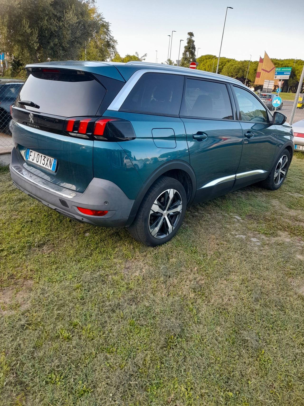 Peugeot 5008 BlueHDi EAT6 Allure 7 POSTI