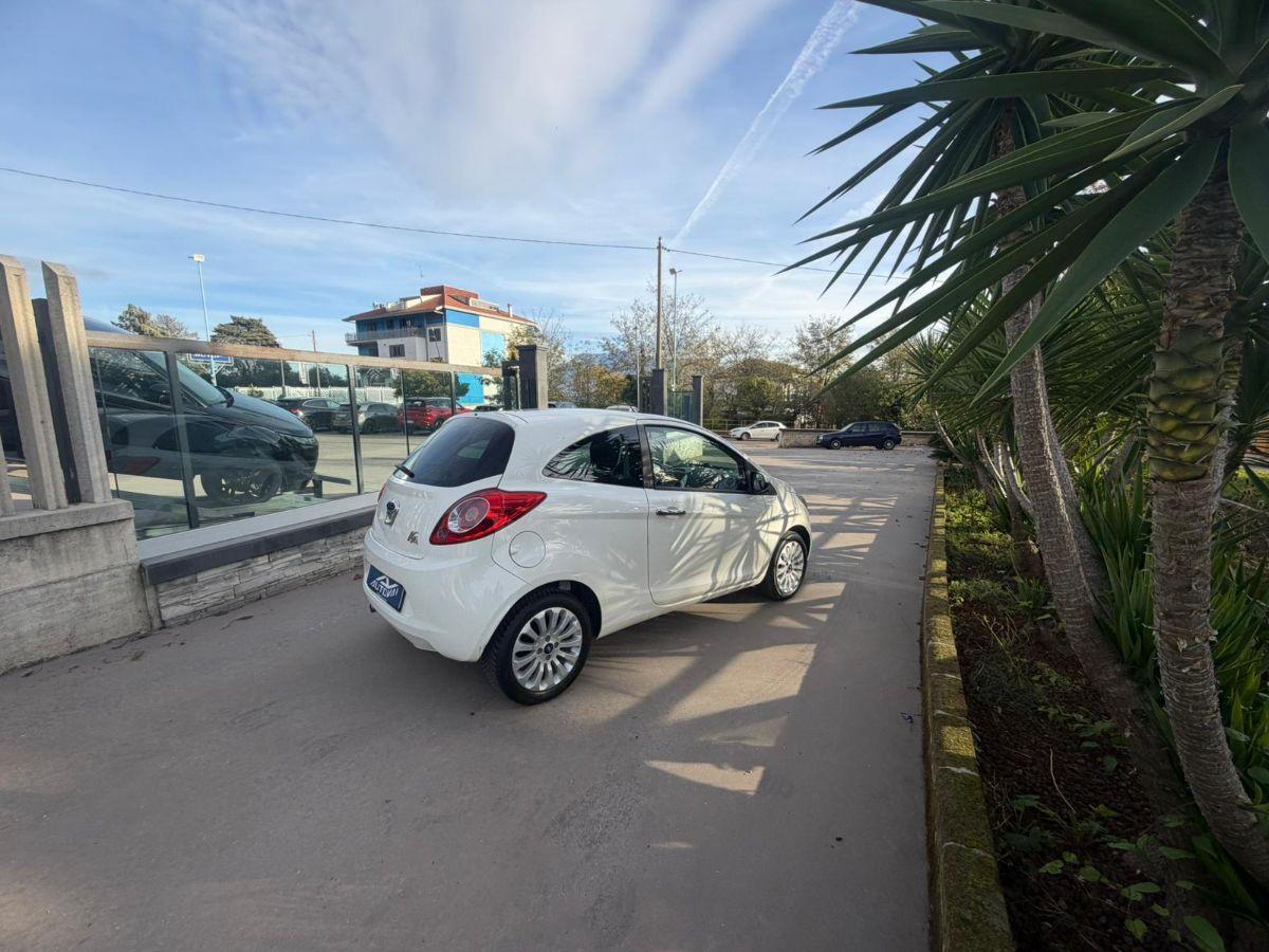 FORD - Ka - 1.2 8V 69CV Titanium