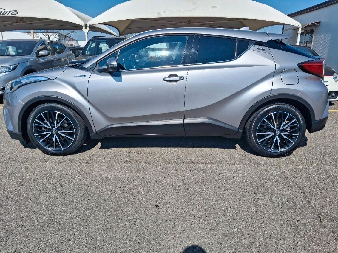Toyota C-HR 1.8 Hybrid E-CVT Trend